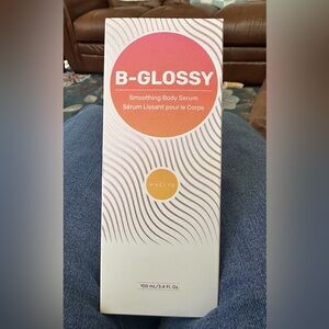 MAELYS B-GLOSSY Smoothing Body‎ Serum